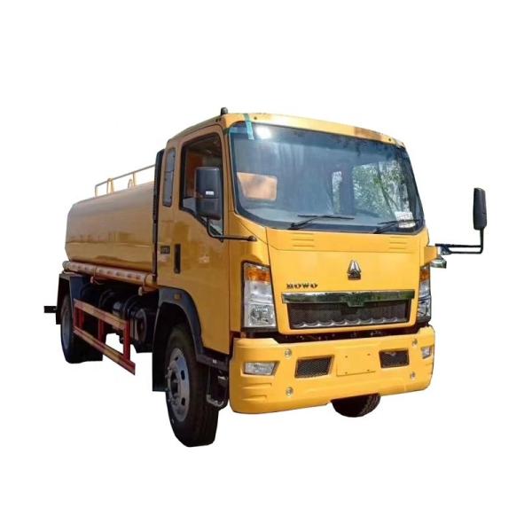 SINOTRUK HOWO 4x2 10 Ton Water Truck  10 Ton Water tank 10 Ton Water tank Truck