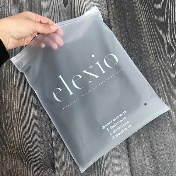Wholesale Custom Printing Logo Plastic Zip Packaging Poly Bags Biodegradable Frosted Eva Zipper Bag Clothing Brand