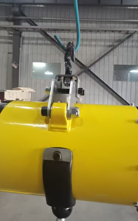 320 Kg Explosion-Proof Pneumatic Balance Hoist With Variable Speed Control
