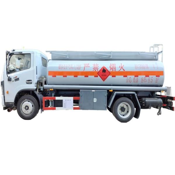 4X2 Drive Wheel Fuel Oil Tanker Truck For Nigeria Dongfeng Chassis 6000L Capacity
