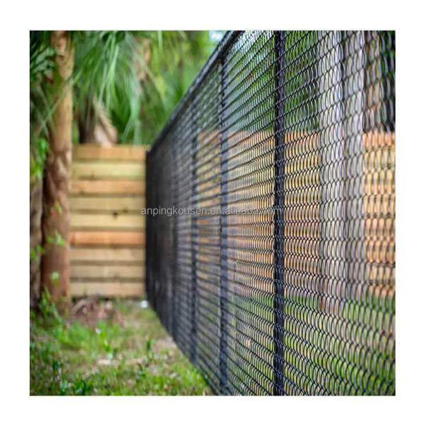 Pressure Treated Heat Treated Chain Link Fence Diamond Wire Mesh for Sports Fence
