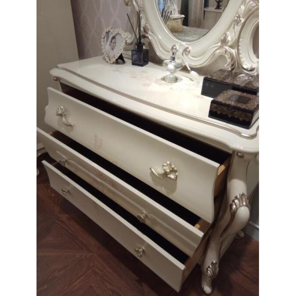 Apartment Classic French Furniture Dresser With Mirror Three Big Drawers