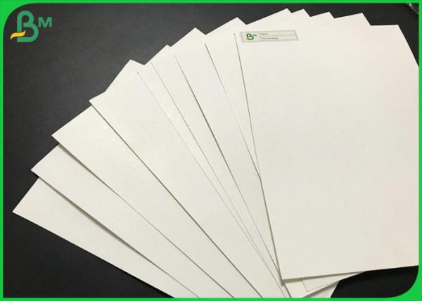 Le panneau en ivoire blanc encombrant élevé du carton FBB de la catégorie comestible 235G 325G couvre pour la nourriture