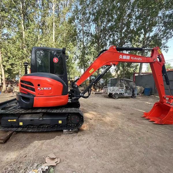 Second Hand Kubota Excavators 5 Tonnage Weight 35.5KW Used Kubota KX163 Excavator