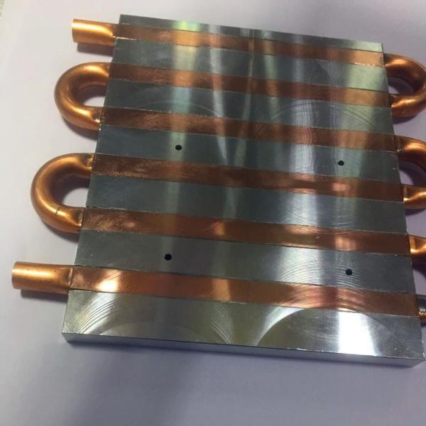 O dissipador de calor frio da placa de 6061 Alu carimbou o tratamento de superfície do Passivation