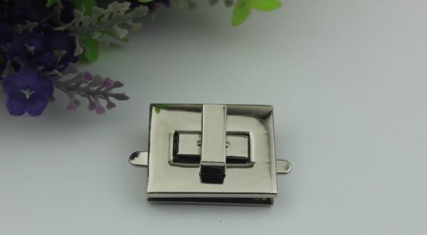 Factory Price Nickle Free Plating Gold Zinc Alloy Rectangle Metal Twist Turn Lock For Handbags
