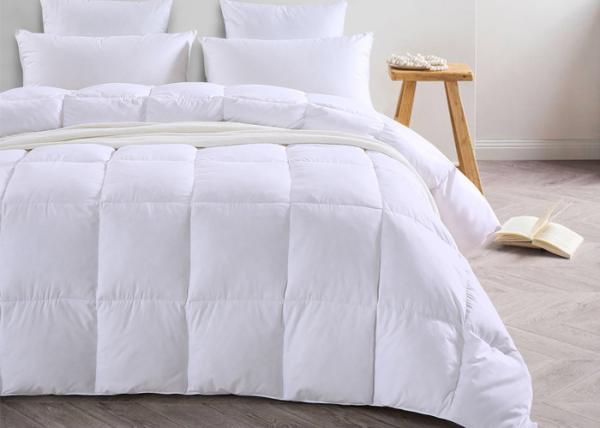 White Alternative Down 105gsm Fiber Quilts