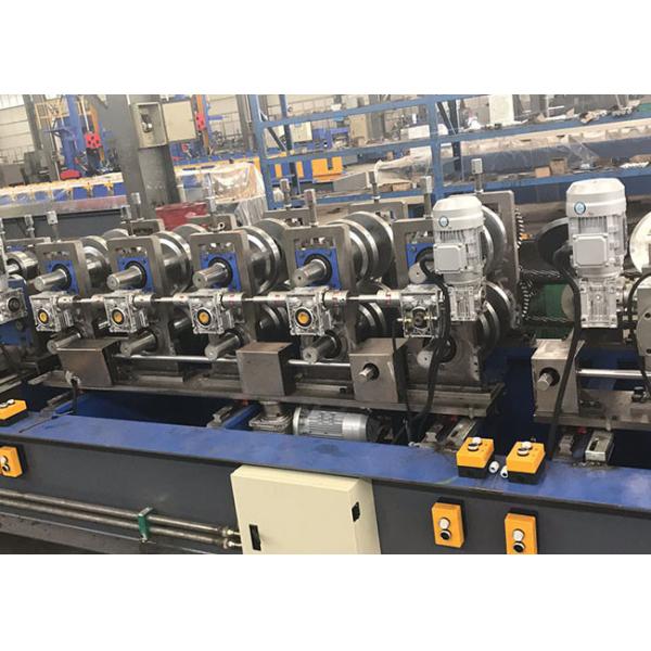 La correa intercambiada de la sección Z que hace la máquina, lamina la formación de longitud del equipo exactamente