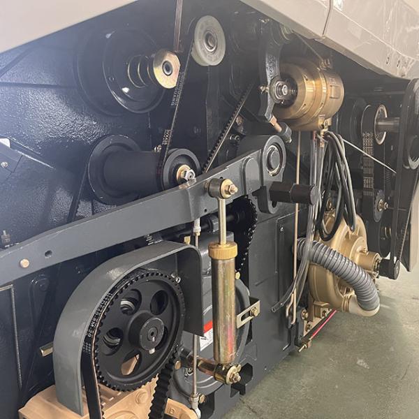 High Speed 3.8kw Water Jet Power Loom 360cm 1200 RPM Textile Cloth Weaving Machine
