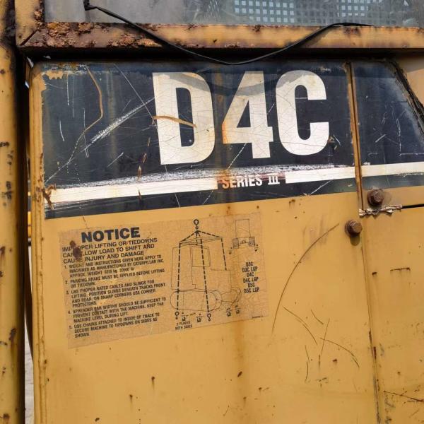 Caterpillar D4C Bulldozer Cat D4c Dozer Used Bulldozers Used Small Bulldozer