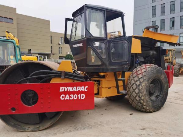 CA301D Secondhand Double Drum Vibratory Roller Earth Compactor Machine