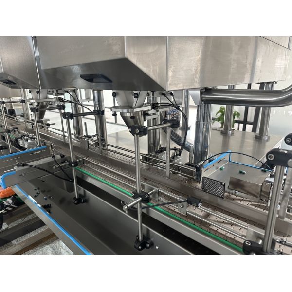 Automatic Tablet Counting Machine with 15,000 Tablets Per Minute, >99.98% Accuracy Rate and 10~500ml Bottle Compatibility