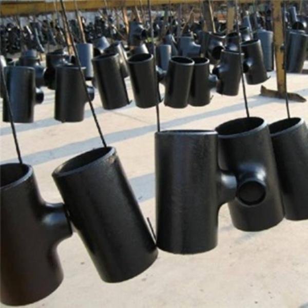 6 Tees de aço carbono com ASME/ANSI B16 9 padrão - Casas de madeira
