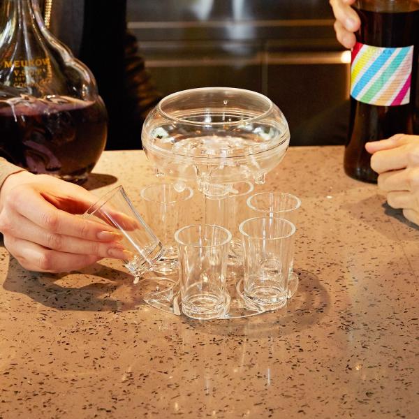 Production Wine Dispenser Cup 6 Shot Glass Dispenser for Whisky Connoisseurs