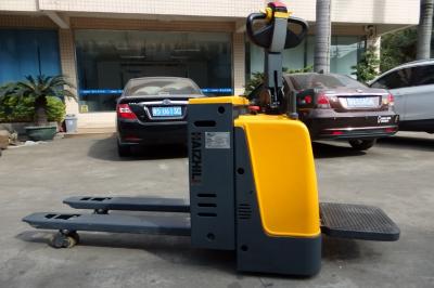 2.5 Ton Electric Pallet Forklift With Battery , Electric Warehouse Equipment