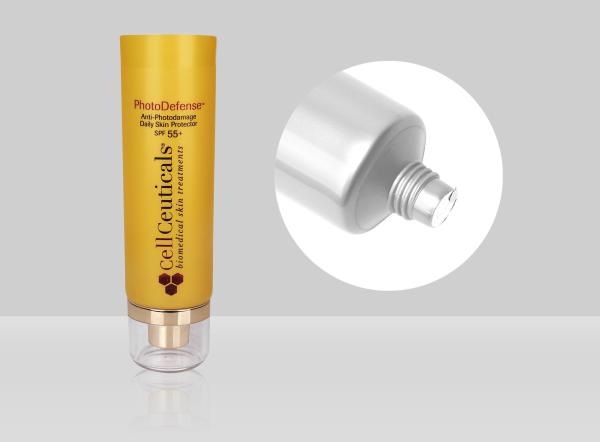 O plástico cosmético feito sob encomenda D35mm 35-110ml dos tubos desnata os tubos vazios do aperto para o costume da loção