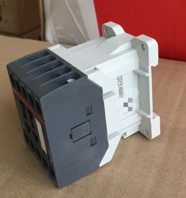 ASL16-30-10-88 ABB 3-Pole AC Contactor 16A 230V 50Hz Reliable Switching for HVAC Lighting and Motor Control