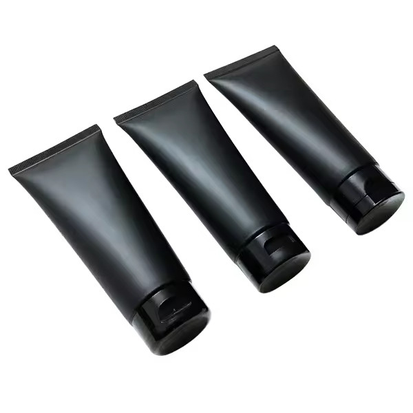 Tuyaux cosmétiques PE Emballage 50g Tuyaux cosmétiques mous Noir Pour le gommage du visage Crème hydratante