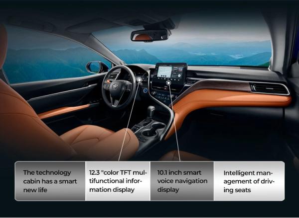 Mid Size Luxury Toyota Camry Carro híbrido Rodas dianteiras 150 HP