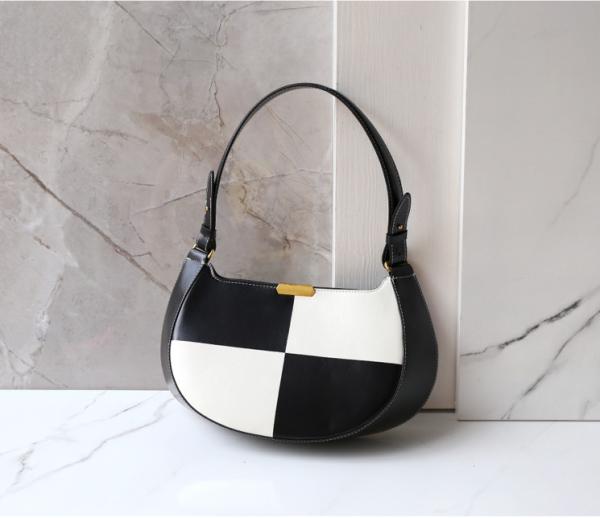 Zippered Black And White Checkered Bag 30cm 7cm 18cm Armpit Handbag