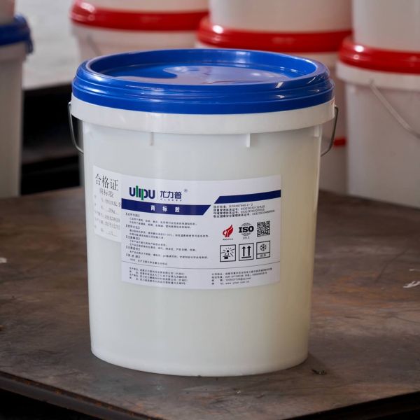 O93A Fast Drying Water-Based Labeling Adhesive for Glass Bottle Labeling with