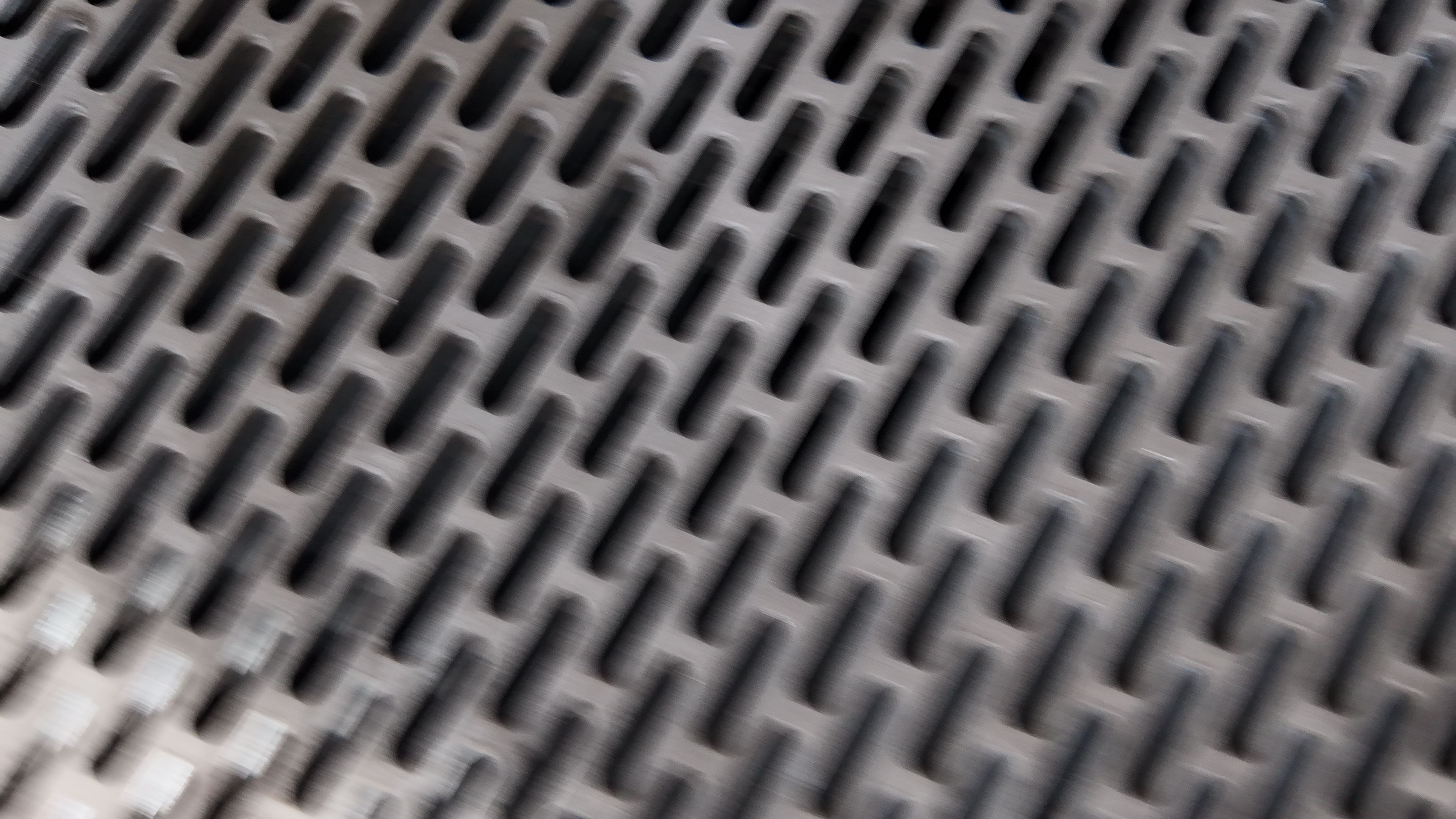 Custom Slotted Hole Stainless Steel Perforated Mesh For Ventilation & Screening