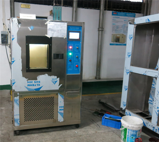 Constant Temperature and Humidity Unit