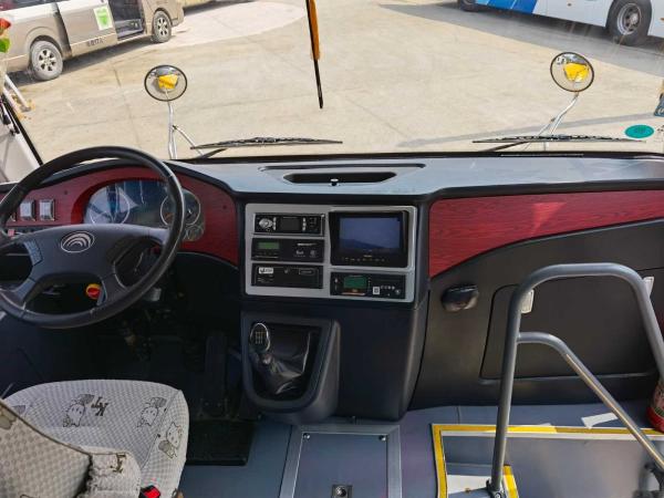 41 assentos Yutong usado 2014 anos transportam o motorista usado Steering No Accident do ônibus escolar LHD do motor diesel de ZK6729D