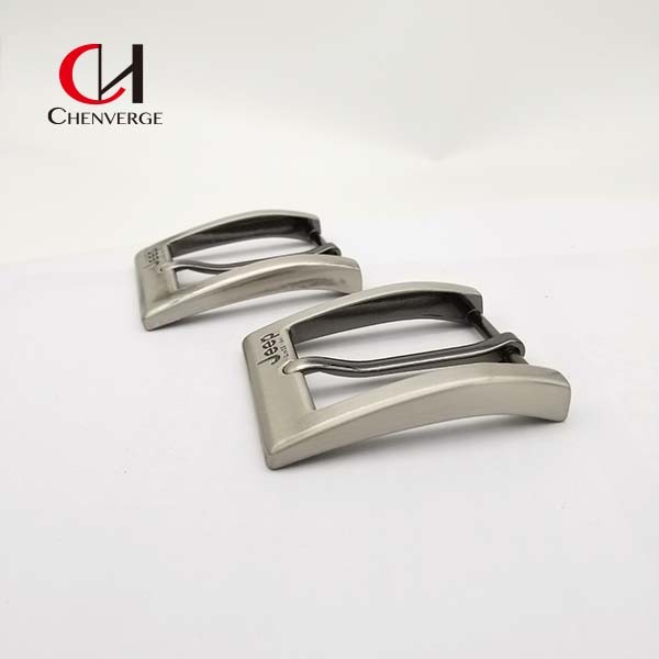 Rustproof Antiwear Roll Pin Buckle Length 6.5cm For Heel Bar
