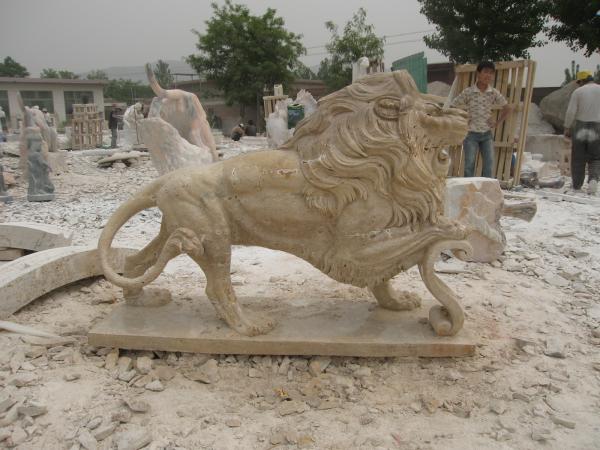 One Pair White Villa ISO Small Marble Lion Statue Stone Carving Sculpture