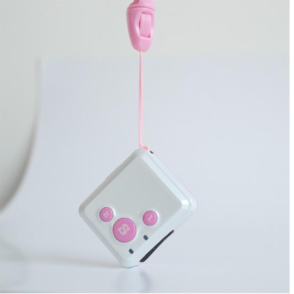 GPS tracker & SOS pendant