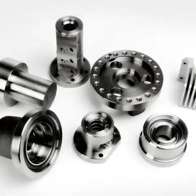 Partes de titânio CNC com tolerância de ±0,01 mm, tratamento térmico normalizador por recozimento