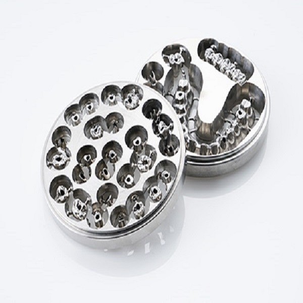 Металл дисков титана зубных имплантатов 98 x 12mm брызгая крона/мост зубов цели