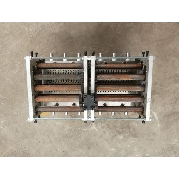 Le plastique PA66 expulsant des matrices de moulage pour la coupure thermique dépouille le moule d'extrudeuse