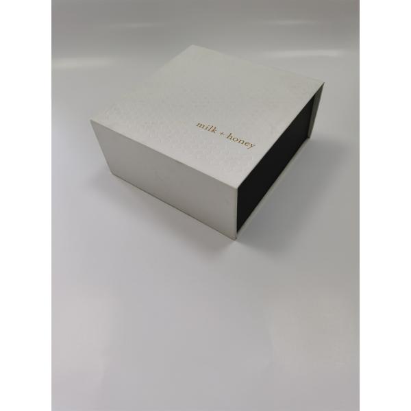 Напечатанная упаковка Пантоне картонная бумага ФСК Дебоссинг из гофрированного картона