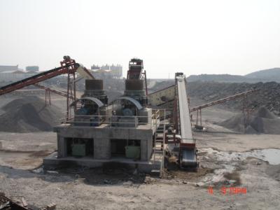 330-725 TPH Mining Rock Crusher 300kW AC Cone Crushing Machine