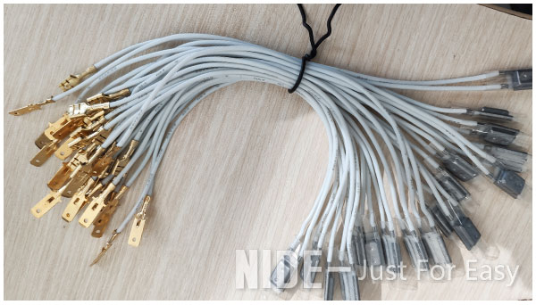 17AM Thermal Protector switch.jpg Протектор температуры 17AM настоящий термальный для стиральной машины барабанчика