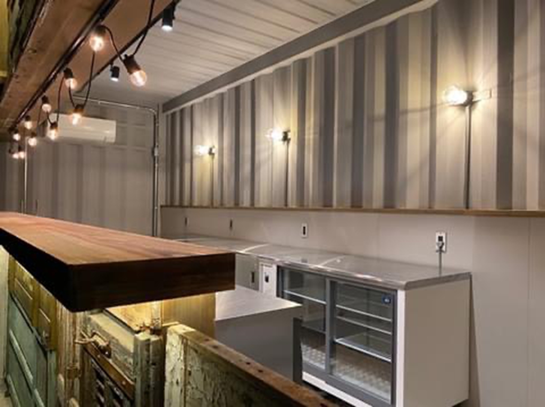 Mobile Food Catering Restaurant Trailer Shop Café Steel Structure Container Trailer with Connecting Pieces and Trailers