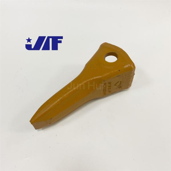 PC200 Excavator Bucket Teeth Standard Precision Casting 205-70-19570