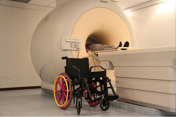 кресло-коляска комнаты резонанса 100kg Mri не магнитная для 1.5t и 3.0t