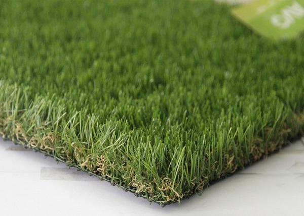 Alto densidade artificial da grama 6800Dtex 18900 do jardim verde saudável