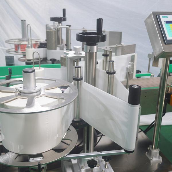 Máquina de vedação de garrafas de plástico de 10 litros para 750 baldes por hora 5 bicos de enchimento e rotulagem