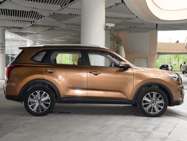 KIA Sportage 2.0L 161HP 6AT Exciting Edition 5 Seats 18 Inch Wheel Hub SUV