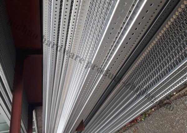 Galvanized Steel Perforated Grtp Strut Grating For Stair Tread