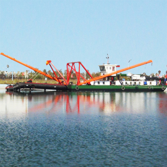 4000m3 River Desilting Sand Dredging Boat / Dredging Machinery Hydraulic