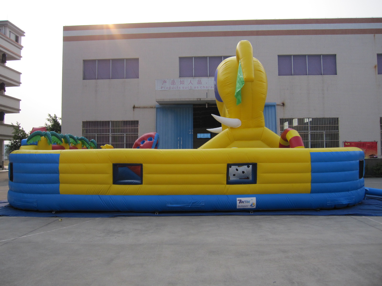 Commercial Large Elephant Inflatable Bouncer Combo/inflatable Amusement Park/ Inflatable Fun City Bouncy Jumping Castle for Sale