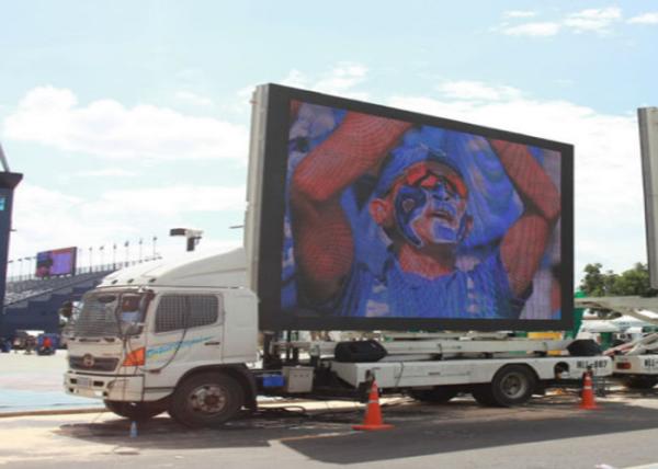 SMD3535 1R1G1B Outdoor Mobile LED Screen Truck Mounted Dust Proof IP65/IP54