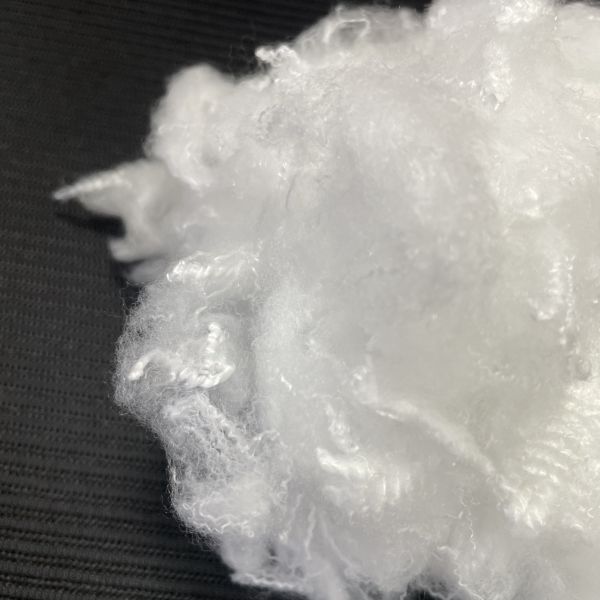 Virgin Bright Polyester Fiber 1.56D×38mm for Yarn and Fabric High quality industrial textile raw materials