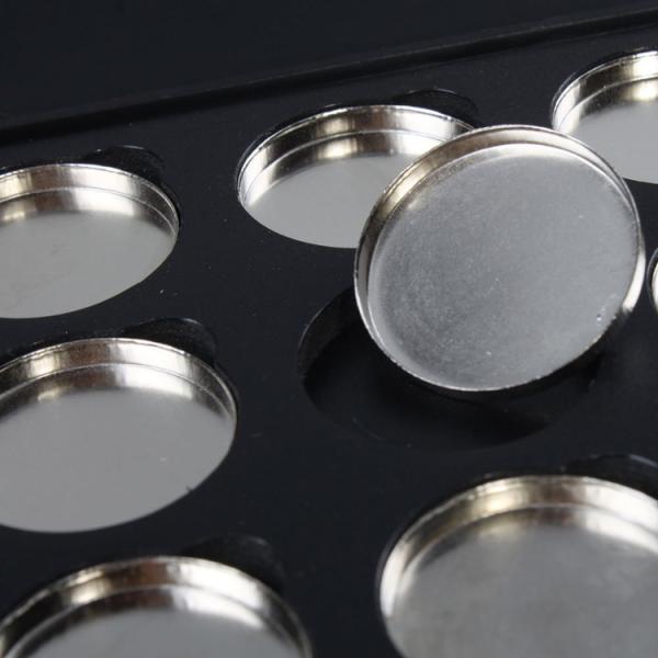 Plastic Empty Eyeshadow Palette Case , Recyclable Empty Cosmetic Palettes