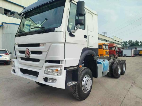 Horsepower 351-450hp Used Sinotruk HOWO 6*4 Tractor Truck 12.00r20/12r22.5/315.80-25